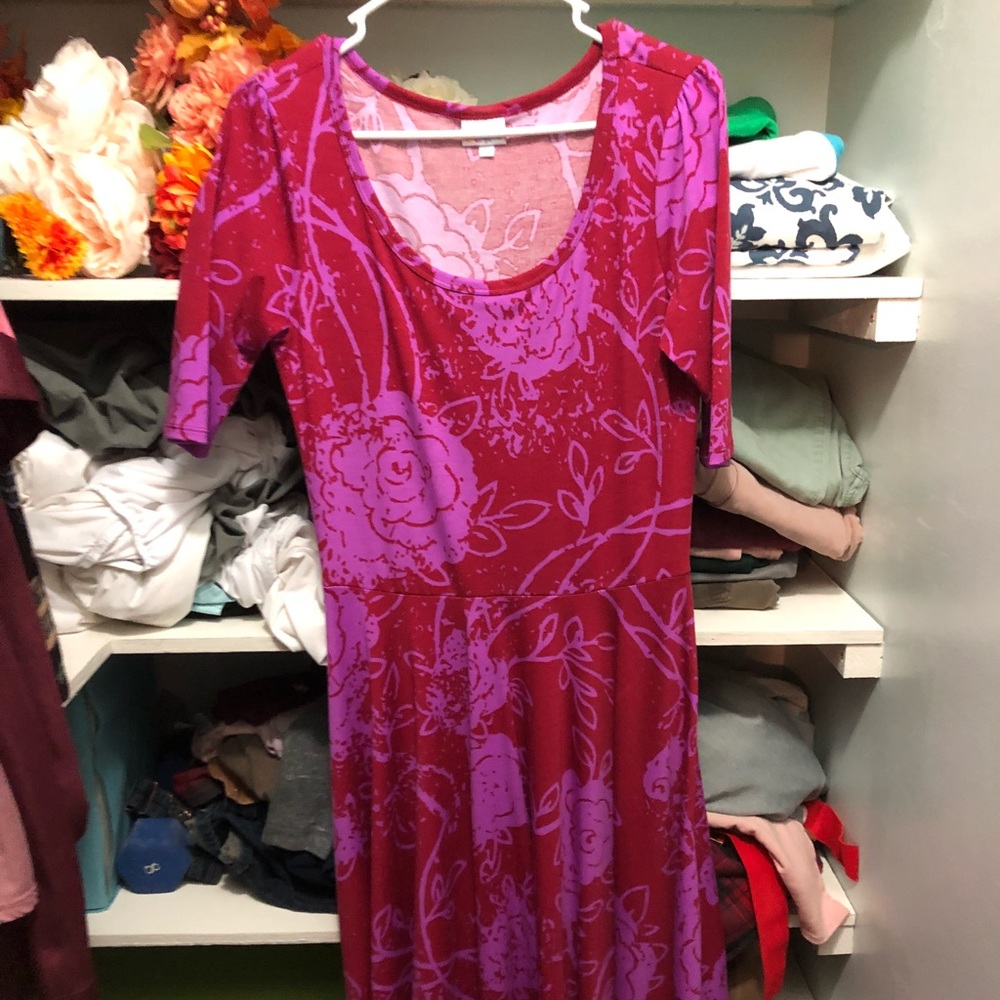 LuLaRoe Nicole dress